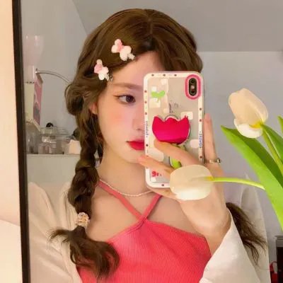 所以......和黑粉结婚了